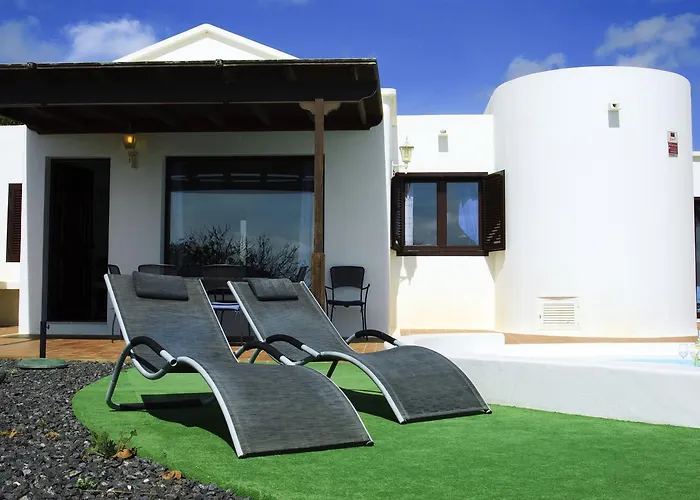 Villa La Concha Playa Honda (Lanzarote)